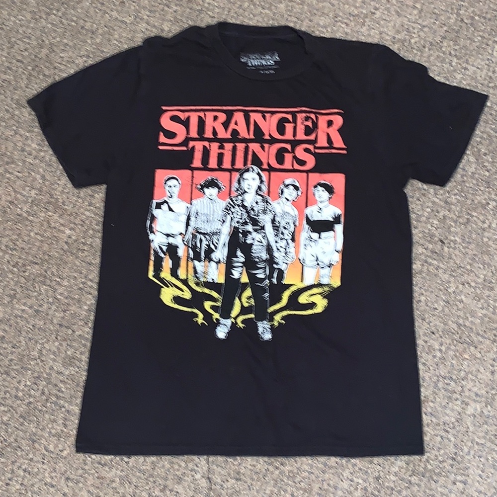 **Last chance** Stranger Things shirt